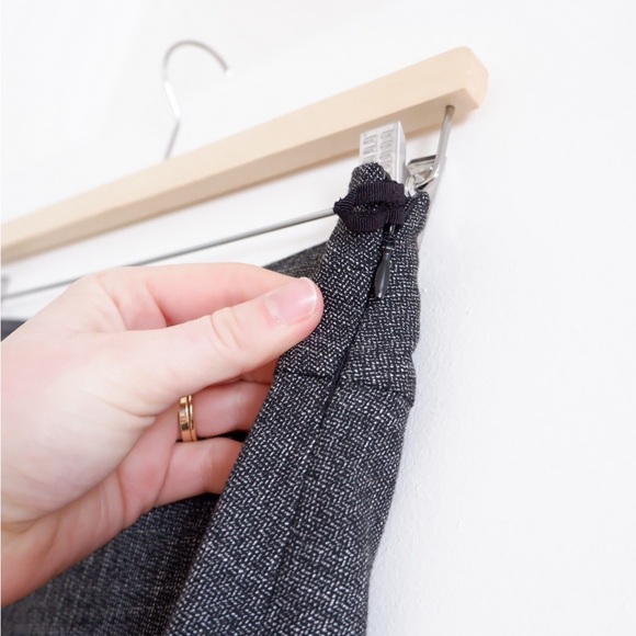 VERONIKA MAINE Straight Leg Crop Trousers - Picture 6 of 6